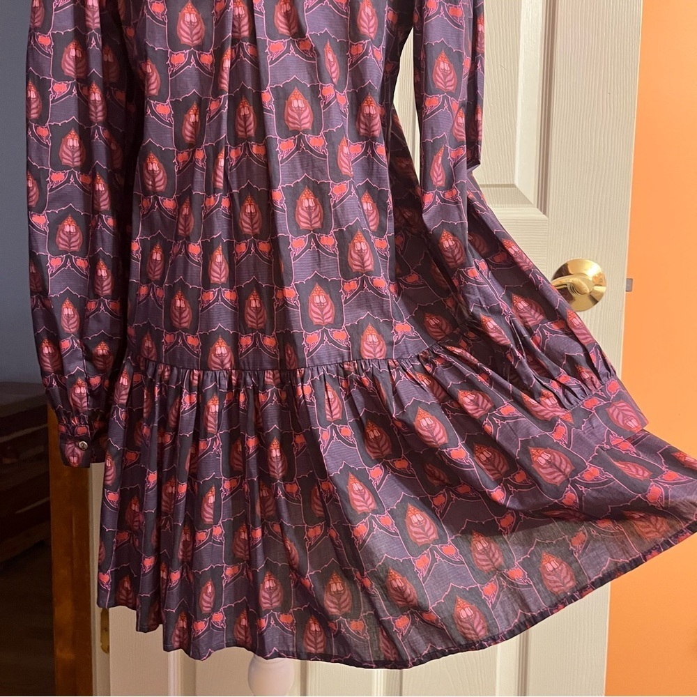 Laroque Elegant Long Sleeve Floral Dress - Picture 11 of 15